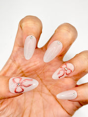 Bow White